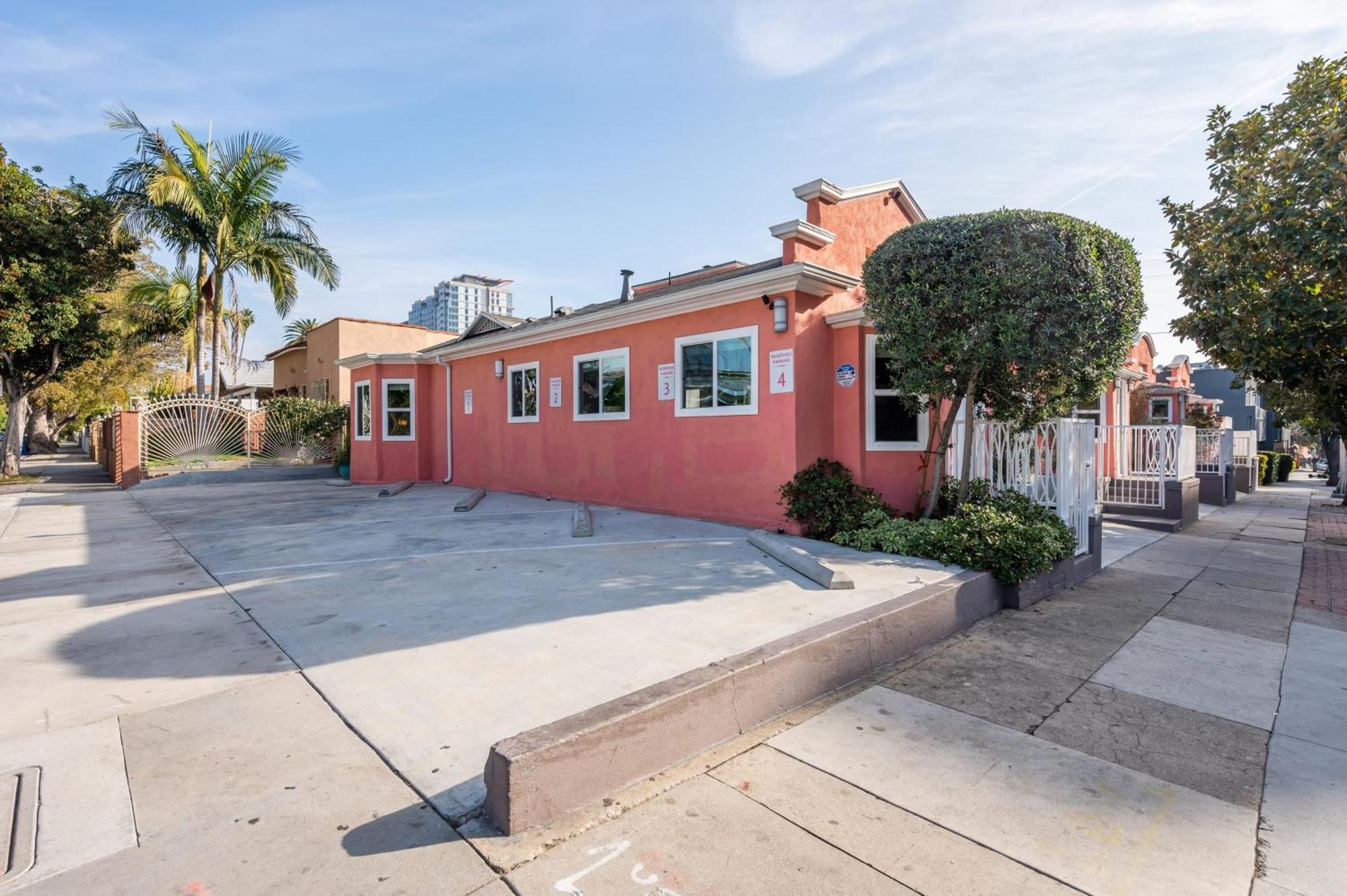 Southwest Chic Bungalow In The Heart Of Hollywood Лос Анджелис Екстериор снимка
