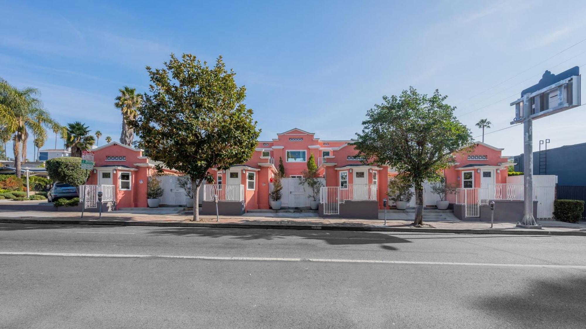 Southwest Chic Bungalow In The Heart Of Hollywood Лос Анджелис Екстериор снимка