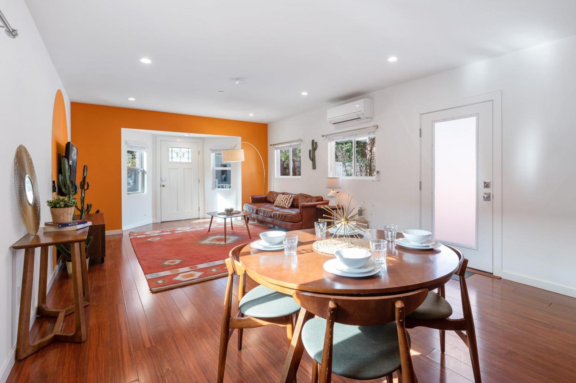 Southwest Chic Bungalow In The Heart Of Hollywood Лос Анджелис Екстериор снимка